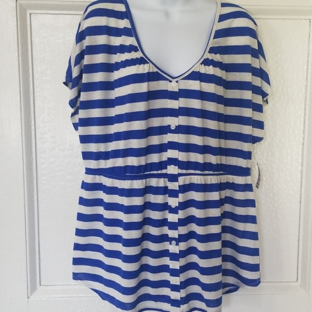 NWT Women's Junior's XXL/2XG Blue/Oat striped top